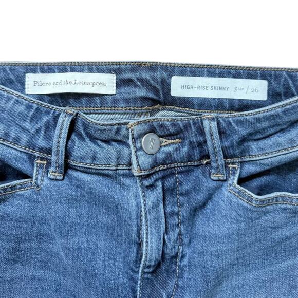 Pilcro and the Letterpress Blue Jeans | Size 26 - Picture 3 of 3